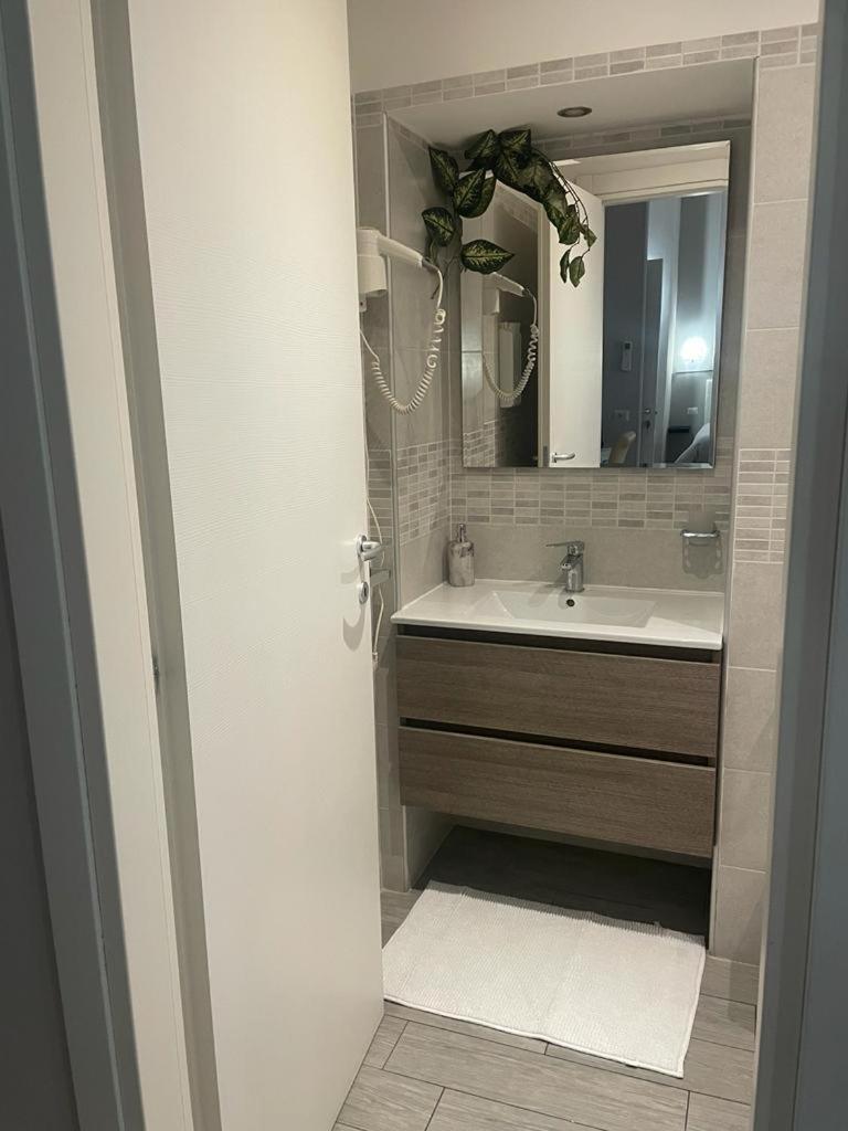 Holiday House Roma Vaticano Ngoại thất bức ảnh